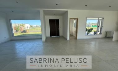 ALQUILER CASA 4 AMBIENTES- BARRIO CERRADO PRADOS DEL OESTE- LA REJA/ MORENO