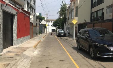Casa en Venta en Chorrillos con Vista al Mar