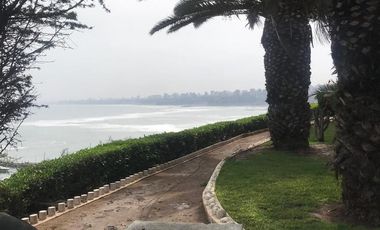 Casa en Venta en Chorrillos con Vista al Mar