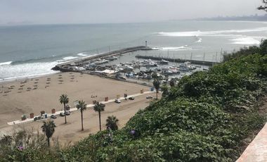Casa en Venta en Chorrillos con Vista al Mar