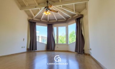Casa 4 dormitorios, con pileta, en Rincón Club de Campo, Nqn Capital