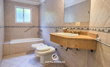Casa 4 dormitorios, con pileta, en Rincón Club de Campo, Nqn Capital