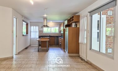 Casa 4 dormitorios, con pileta, en Rincón Club de Campo, Nqn Capital