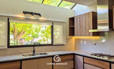 Casa 4 dormitorios, con pileta, en Rincón Club de Campo, Nqn Capital