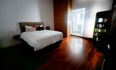 Casa en renta en la condesa enfrente del parque España con uso mixto