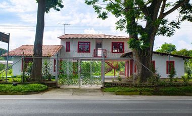 ALQUILER AMOBLADO - CASA CAMPESTRE   LA TEBAIDA