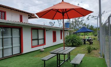 ALQUILER AMOBLADO - CASA CAMPESTRE   LA TEBAIDA