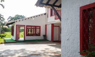 ALQUILER AMOBLADO - CASA CAMPESTRE   LA TEBAIDA