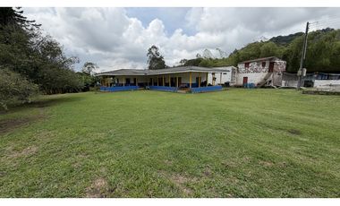 VENTA DE FINCA EN SALENTO, QUINDO, COLOMBIA