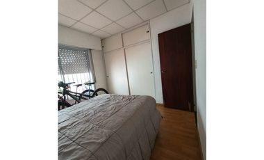 VENTA EN LA PLATA - DEPARTAMENTO DE DOS DORMITORIOS