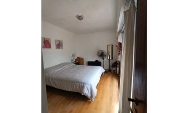 VENTA EN LA PLATA - DEPARTAMENTO DE DOS DORMITORIOS
