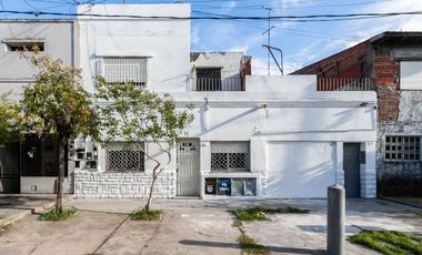 VENTA PH DE 3 AMB- PLANTA ALTA/ SARANDI
