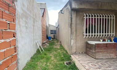 VENTA CASA 3 AMBIENTES CON COCHERA RAFAEL CASTILLO