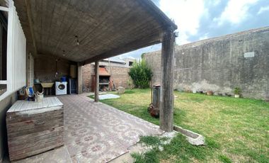 VENTA CASA 3 AMBIENTES CON COCHERA RAFAEL CASTILLO