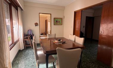 CASA EN VENTA EN PEHUAJO CON PILETA
