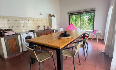 CASA EN VENTA EN PEHUAJO CON PILETA