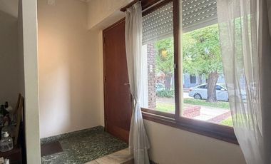CASA EN VENTA EN PEHUAJO CON PILETA
