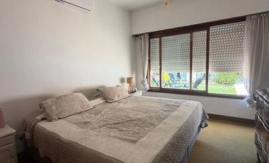 CASA EN VENTA EN PEHUAJO CON PILETA