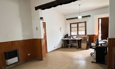 CASA EN VENTA EN PEHUAJÓ CON GARAGE