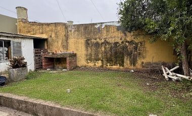 CASA EN VENTA EN PEHUAJÓ CON GARAGE