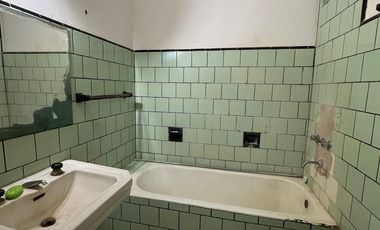 CASA EN VENTA EN PEHUAJÓ CON GARAGE