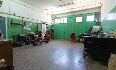 VENTA DEPOSITO EN RAMOS MEJIA 300MTS