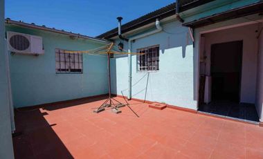 VENTA DEPOSITO EN RAMOS MEJIA 300MTS