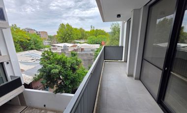ALQUILER DEPTO MONOAMBIENTE TIGRE COCHERA JACUZZI
