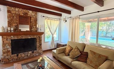 ALQUILER CASA AMOBLADA  (PREMIUM)  4 AMB C/PILETA