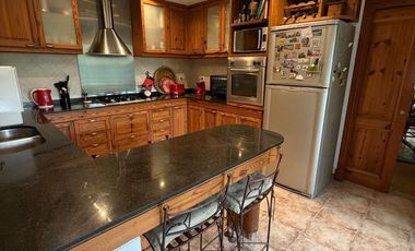 ALQUILER CASA AMOBLADA  (PREMIUM)  4 AMB C/PILETA