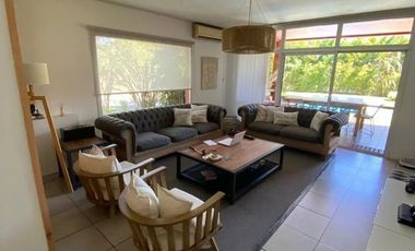 Casa en alquiler en Los Sauces Nordelta