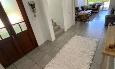 Casa en alquiler en Los Sauces Nordelta