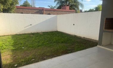 DUPLEX EN VENTA 3 DORM B°GOLF V.NUEVA 1° CATEGORIA