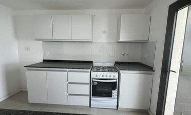 DUPLEX EN VENTA 3 DORM B°GOLF V.NUEVA 1° CATEGORIA
