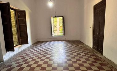 SE ALQUILA CASONA  CON  VISTA AL  RIO, ZONA NORTE