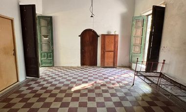 SE ALQUILA CASONA  CON  VISTA AL  RIO, ZONA NORTE