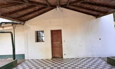 SE ALQUILA CASONA  CON  VISTA AL  RIO, ZONA NORTE