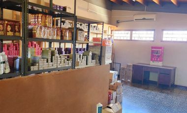 Alquiler Salón Comercial Microcentro Maipú Mza