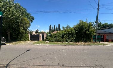 CASA 4 AMBIENTES VENTA VILLA DE MAYO PILETA 2000m2
