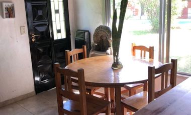 CASA 4 AMBIENTES VENTA VILLA DE MAYO PILETA 2000m2
