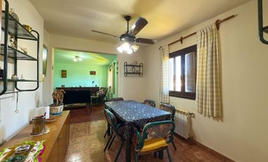 VENTA CASA 2 DORM. EN VILLA CACIQUE