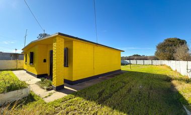 VENTA CASA 2 DORM. EN VILLA CACIQUE