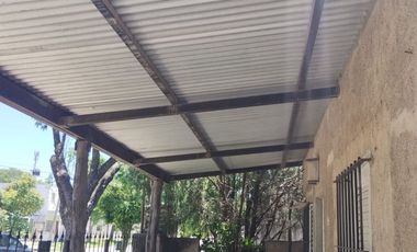 Se Vende Casa 2 dormitorios-Avellaneda