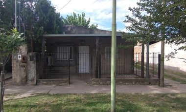 Se Vende Casa 2 dormitorios-Avellaneda