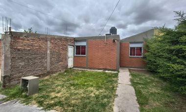 CASA 3 HABITACIONES B° UPCN. POCITO