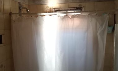 CASA VENTA BURZACO 4 AMBIENTES TERRENO AMPLIO