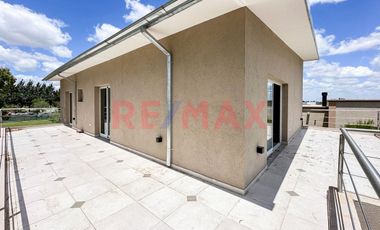ALQUILER CASA HORIZONTES AL SUR-5 AMBIENTES