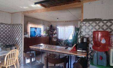 CASA 3 AMBIENTE VENTA BARRIO SANTA ANA GLEW