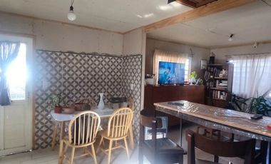 CASA 3 AMBIENTE VENTA BARRIO SANTA ANA GLEW
