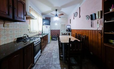 Chalet Pintoresco Av.Principal Z/Comercial Quilmes